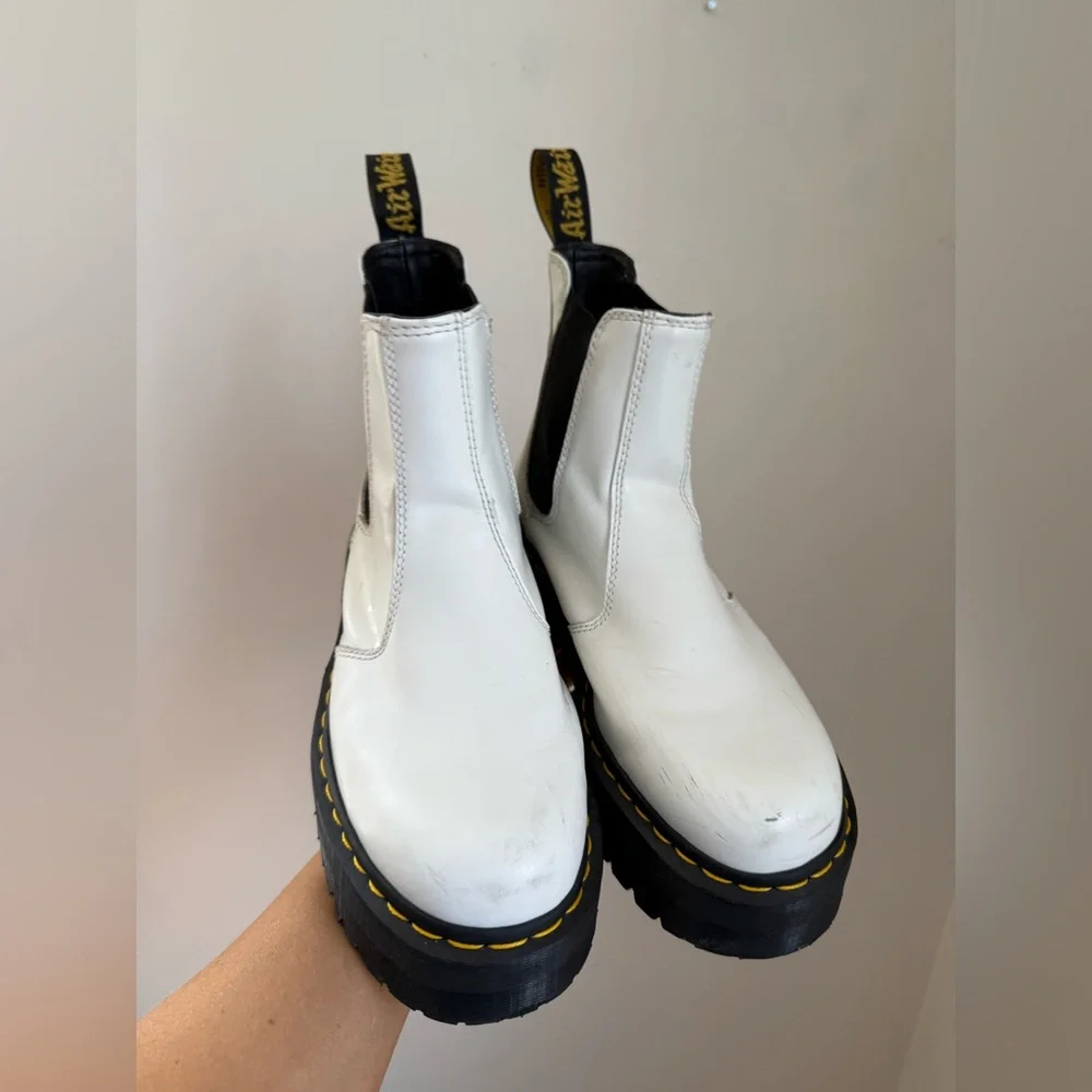 Dr. Martens 2976 Quad White Leather Chelsea Boots 9L - Picture 6 of 13